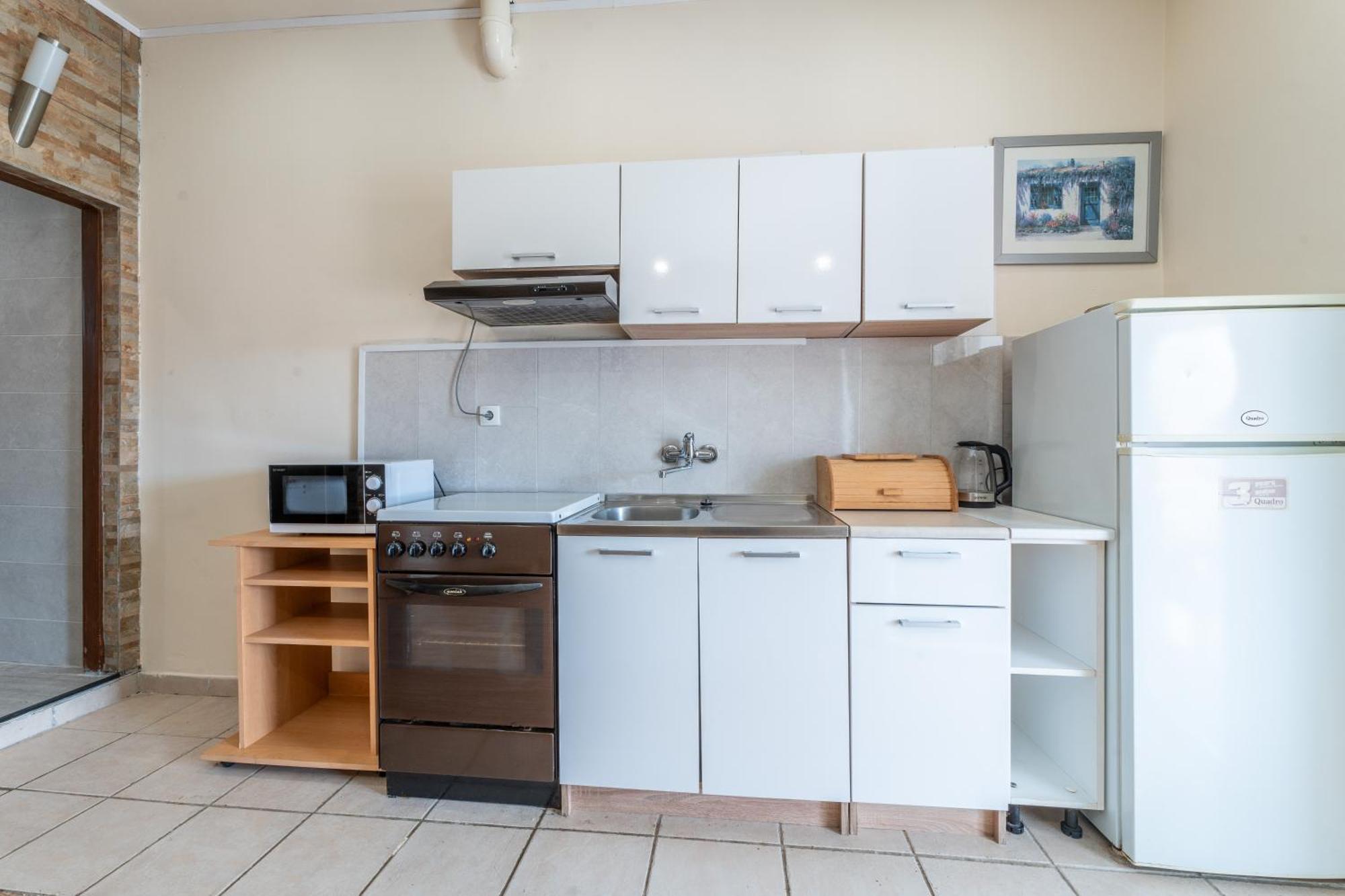 Apartmani Prpic Vir Eksteriør billede