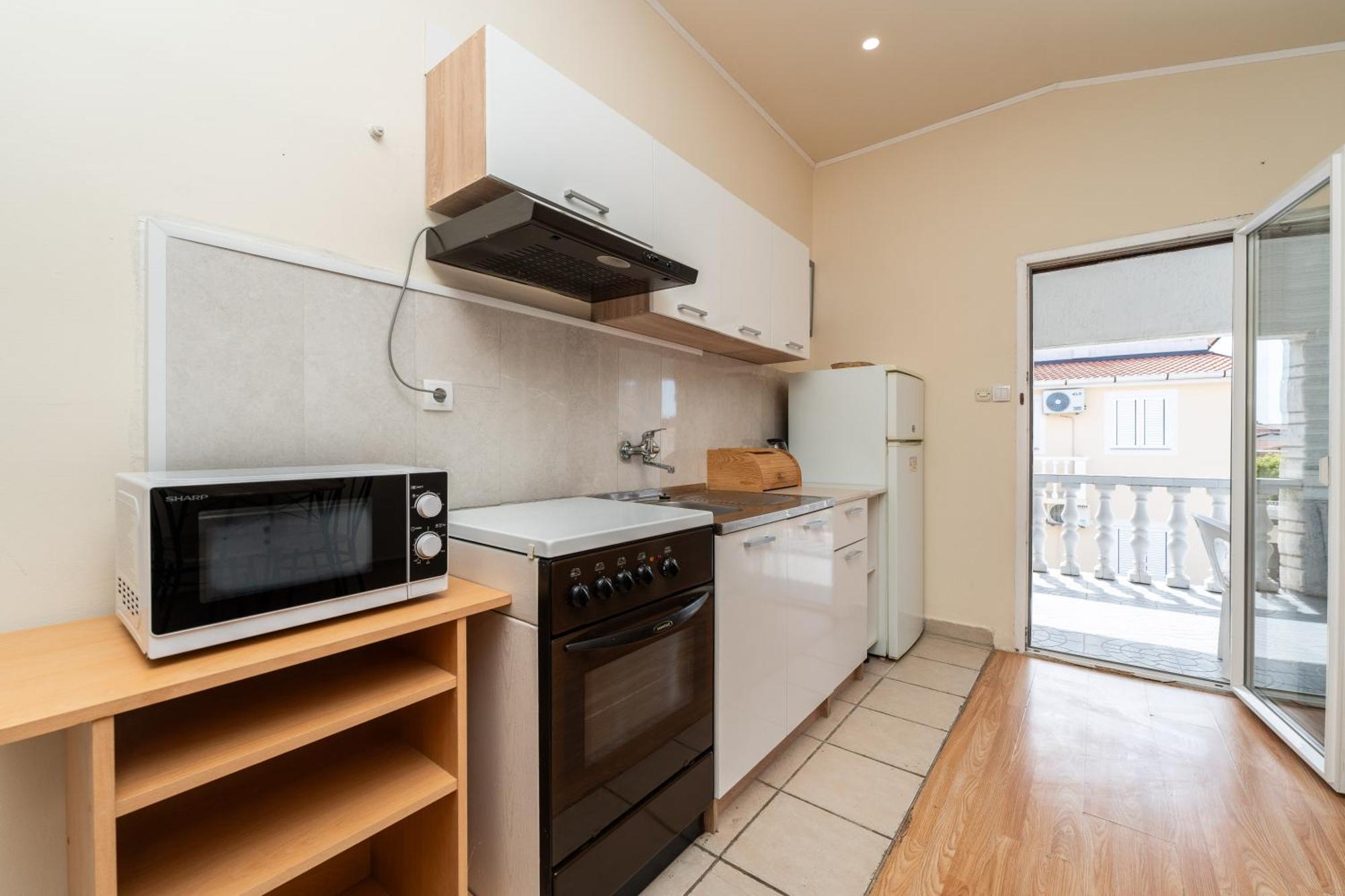 Apartmani Prpic Vir Eksteriør billede
